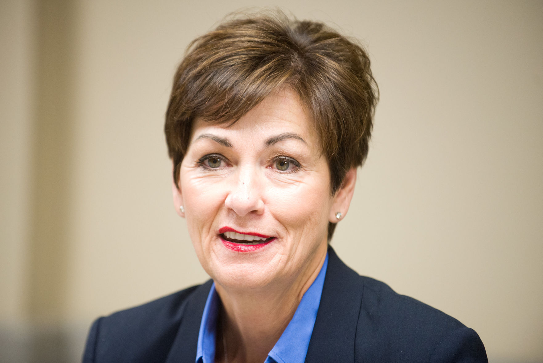Kim Reynolds Edit Board mug
